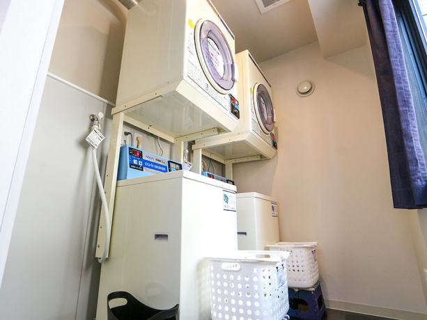 Imagen de los interiores del Hotel HOTEL LiVEMAX Numazu Ekimae. Foto 15