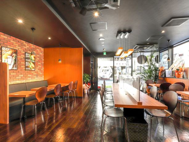 Imagen del bar/restaurante del Hotel HOTEL LiVEMAX Numazu Ekimae. Foto 9