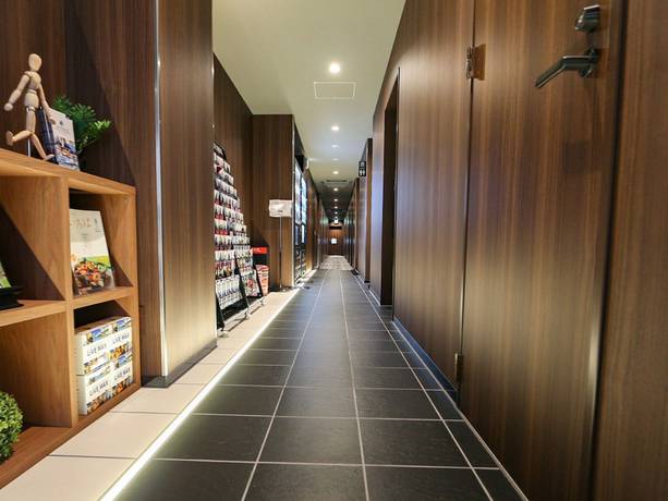 Imagen de los interiores del Hotel HOTEL LiVEMAX SENDAI AOBADORI. Foto 12