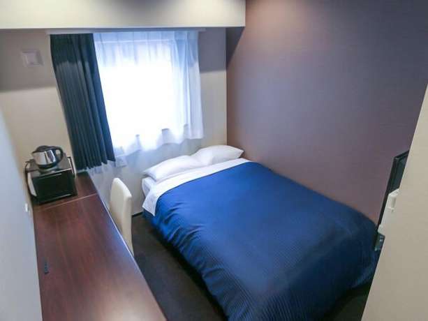 Imagen de la habitación del Hotel HOTEL LiVEMAX Yokohama Kannai Ekimae. Foto 13