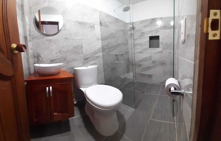 Imagen de la habitación del Hotel HOTEL MACAO. Foto 11