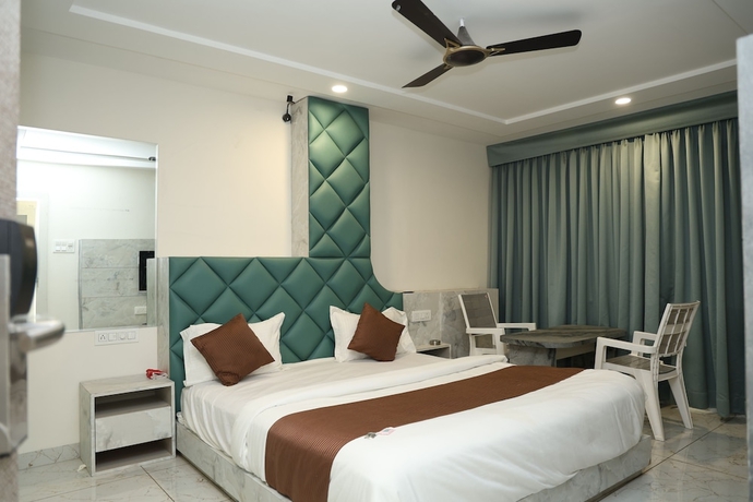 Imagen de la habitación del Hotel HOTEL MAGNET - INDORE. Foto 4