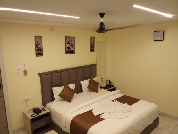 Imagen de la habitación del Hotel HOTEL MAGNET - INDORE. Foto 7