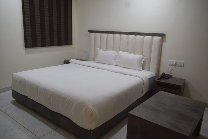 Imagen de la habitación del Hotel HOTEL MAGNET - INDORE. Foto 10