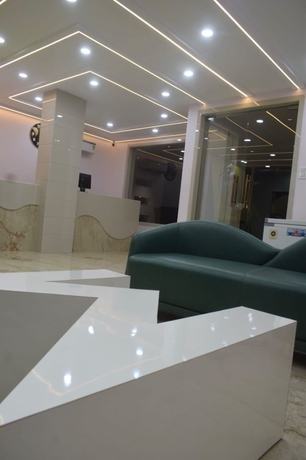 Imagen de los interiores del Hotel HOTEL MAGNET - INDORE. Foto 15