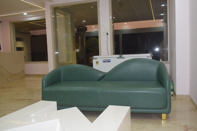 Imagen de los interiores del Hotel HOTEL MAGNET - INDORE. Foto 16