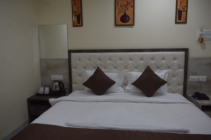 Imagen de la habitación del Hotel HOTEL MAGNET - INDORE. Foto 12