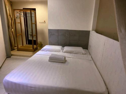 Imagen de la habitación del Hotel HOTEL MALAYSIA. Foto 5