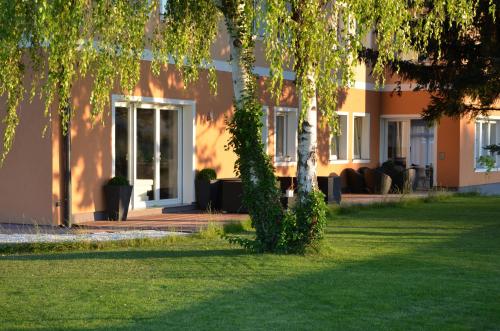 Imagen general del Hotel HOTEL MARIA, Gramatneusiedl. Foto 10