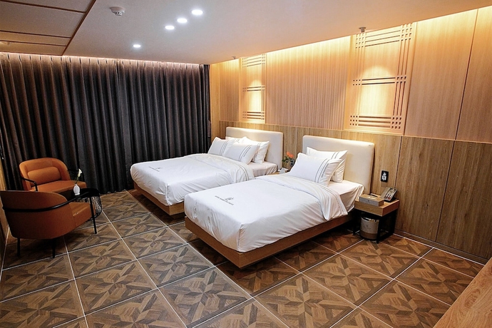 Imagen de la habitación del Hotel HOTEL MARIESTAY TAEN. Foto 8