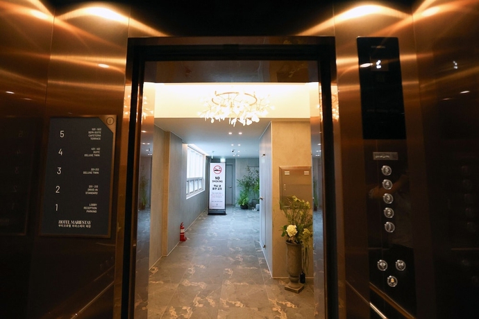 Imagen de los interiores del Hotel HOTEL MARIESTAY TAEN. Foto 13
