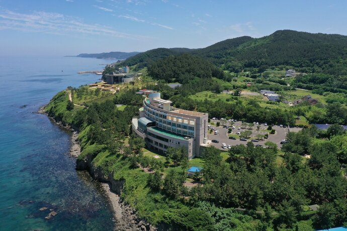 Imagen general del Hotel HOTEL MARINE. Foto 9