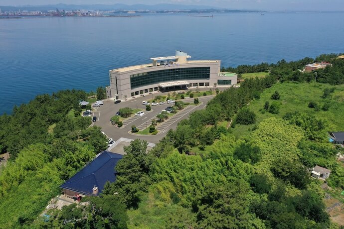 Imagen general del Hotel HOTEL MARINE. Foto 13