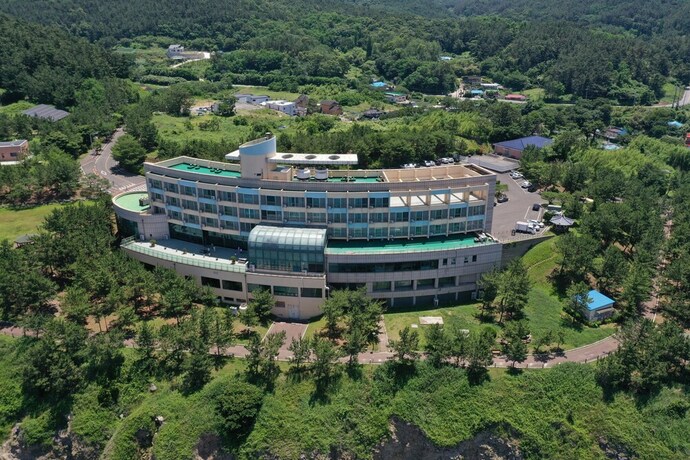 Imagen general del Hotel HOTEL MARINE. Foto 16