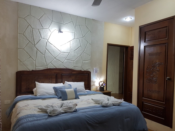 Imagen de la habitación del Hotel HOTEL MAYA HAU. Foto 8