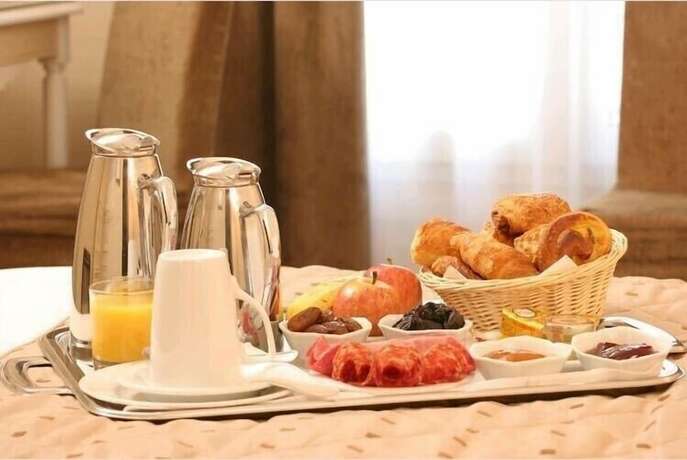 Imagen general del Hotel HOTEL MH. Foto 1