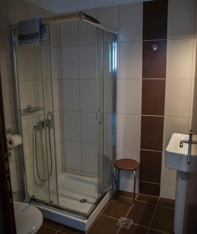 Imagen general del Hotel HOTEL MINOS. Foto 9