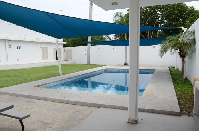Imagen de la piscina del Hotel HOTEL MONARCA, Ciudad Victoria. Foto 12
