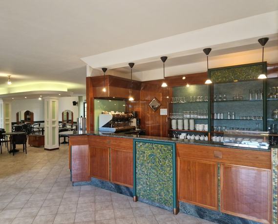 Imagen del bar/restaurante del Hotel HOTEL MONTEGRINO. Foto 2