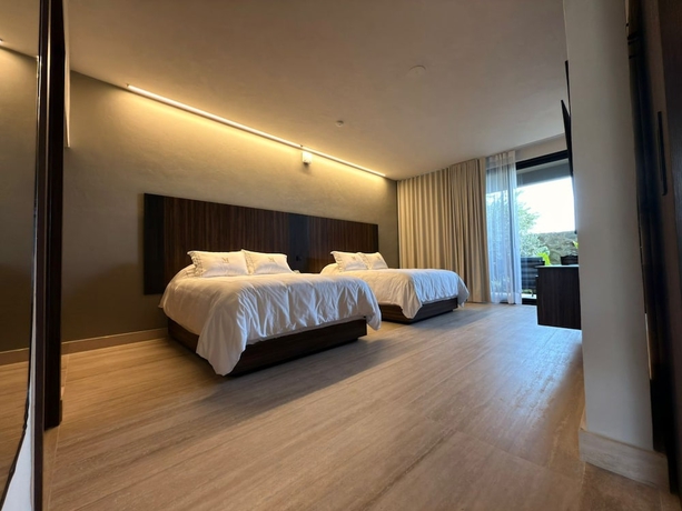 Imagen general del Hotel HOTEL MONTES SUITES. Foto 1
