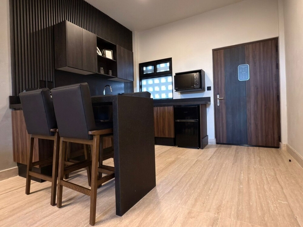 Imagen de la habitación del Hotel HOTEL MONTES SUITES. Foto 7