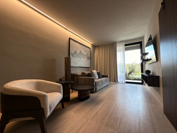Imagen de la habitación del Hotel HOTEL MONTES SUITES. Foto 10