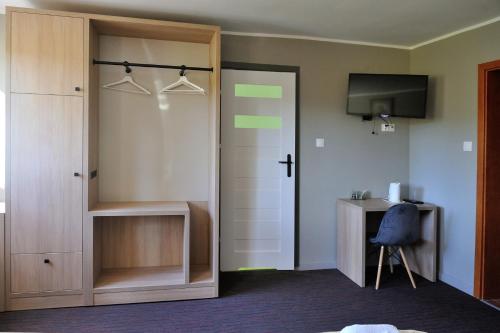 Imagen de la habitación del Hotel HOTEL MOTEL S5. Foto 18