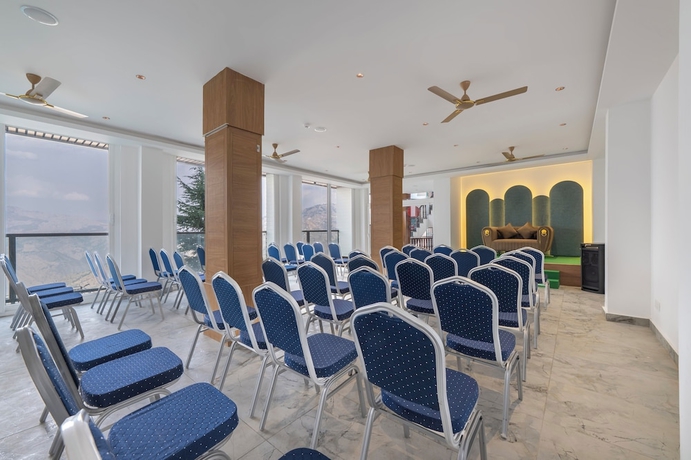 Imagen de los interiores del Hotel HOTEL MOUNTAIN MIRAGE. Foto 16