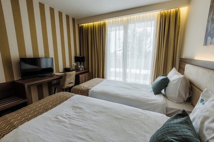 Imagen de la habitación del Hotel HOTEL NAIS. Foto 4