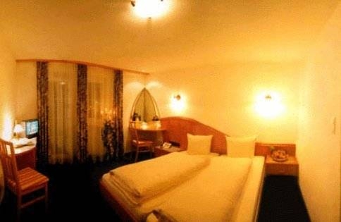Imagen general del Hotel HOTEL NEDER. Foto 4