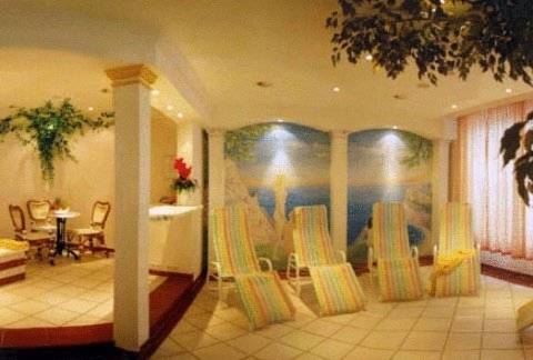 Imagen general del Hotel HOTEL NEDER. Foto 7
