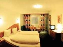 Imagen de la habitación del Hotel HOTEL NEDER. Foto 17