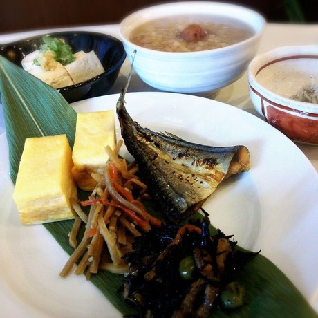 Imagen del bar/restaurante del Hotel HOTEL NEW PALACE. Foto 9