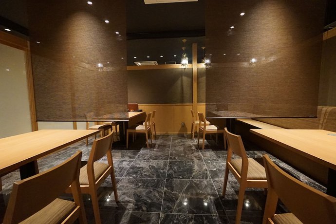 Imagen del bar/restaurante del Hotel HOTEL NEW PALACE. Foto 12