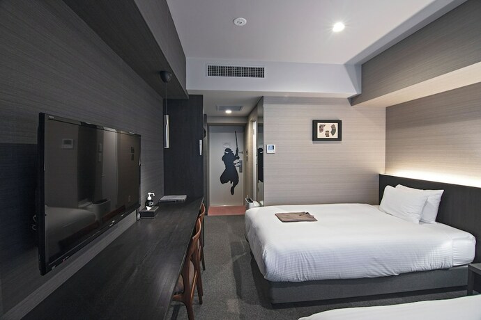 Imagen de la habitación del Hotel HOTEL NINJA BLACK. Foto 14