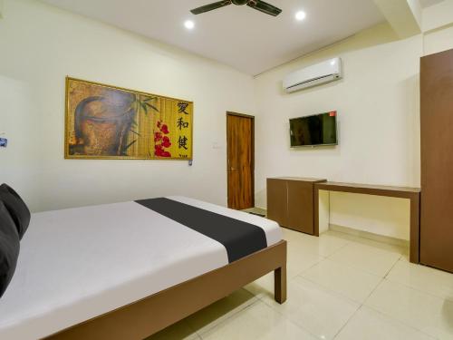 Imagen de la habitación del Hotel HOTEL O RAJ Mahal. Foto 16
