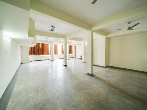 Imagen general del Hotel HOTEL O RAJ Mahal. Foto 12