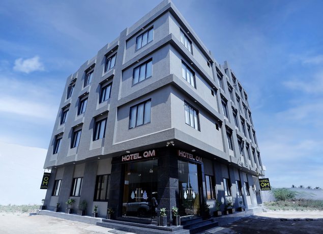 Imagen general del Hotel HOTEL OM, Veraval. Foto 1