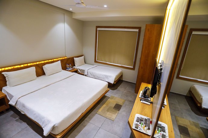 Imagen de la habitación del Hotel HOTEL OM, Veraval. Foto 6