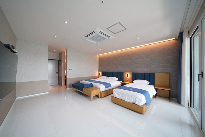 Imagen de la habitación del Hotel HOTEL OPUS. Foto 10