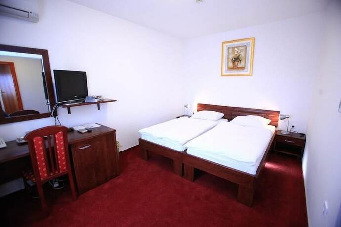 Imagen de la habitación del Hotel HOTEL ORION, VARAZDIN. Foto 10