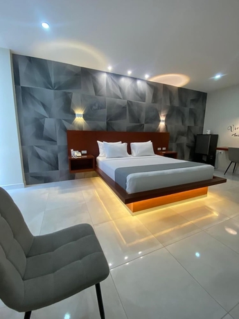 Imagen de la habitación del Hotel HOTEL OSHO. Foto 10