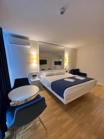 Imagen general del Hotel HOTEL Orbi City. Foto 15