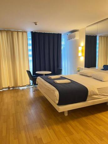 Imagen general del Hotel HOTEL Orbi City. Foto 18