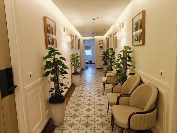 Imagen de los interiores del Hotel HOTEL PALLAVI GRAND. Foto 15