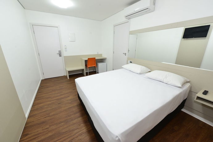 Imagen de la habitación del Hotel HOTEL PANORAMA ECONOMIC LTDA. Foto 6