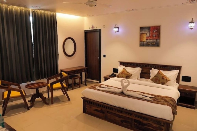 Imagen de la habitación del Hotel HOTEL PARAS CHITTORGARH. Foto 3