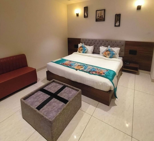 Imagen de la habitación del Hotel HOTEL PARAS CHITTORGARH. Foto 4