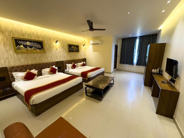 Imagen de la habitación del Hotel HOTEL PARAS CHITTORGARH. Foto 7