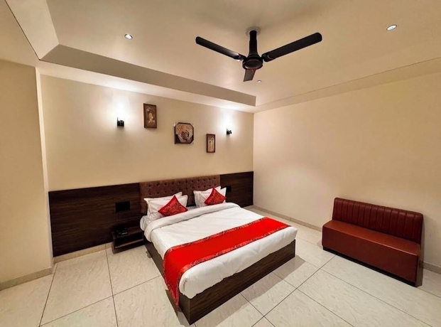 Imagen de la habitación del Hotel HOTEL PARAS CHITTORGARH. Foto 8